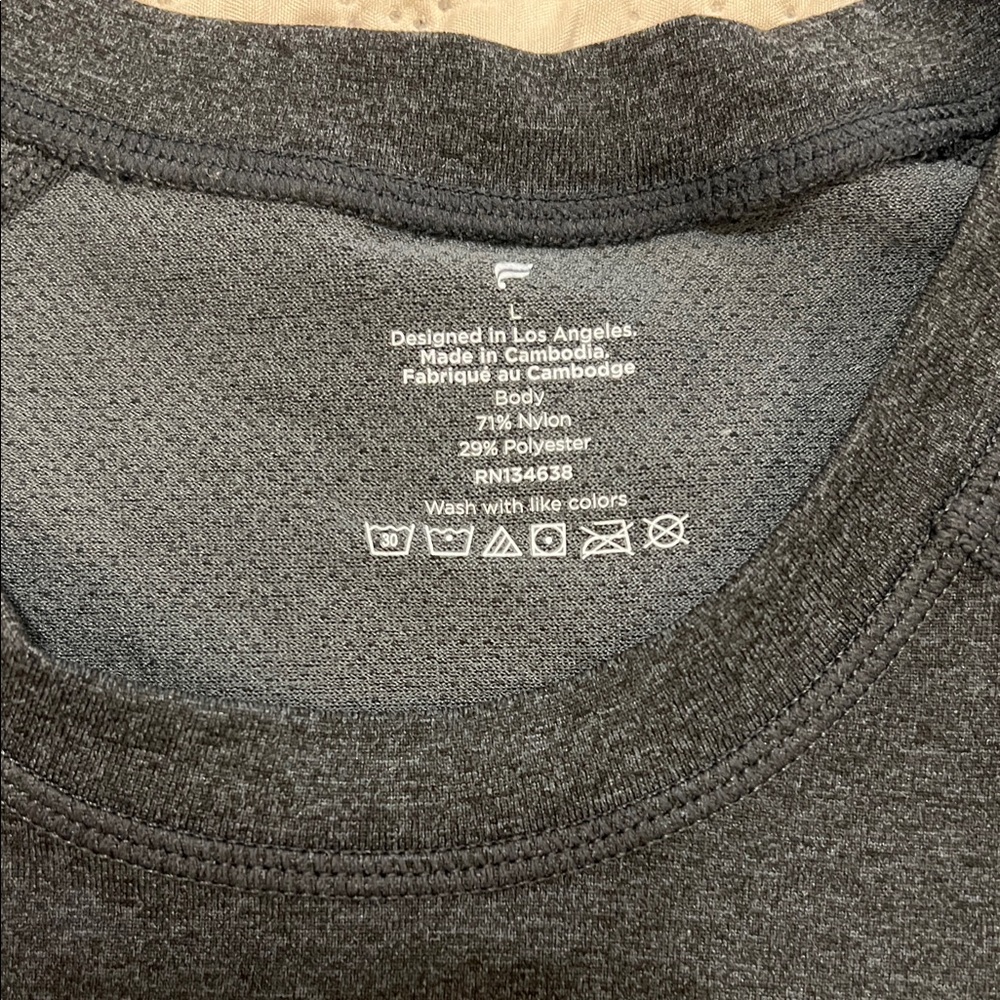 Fabletics Men's Black Long Sleeve Crew Top - Picture 2 of 8
